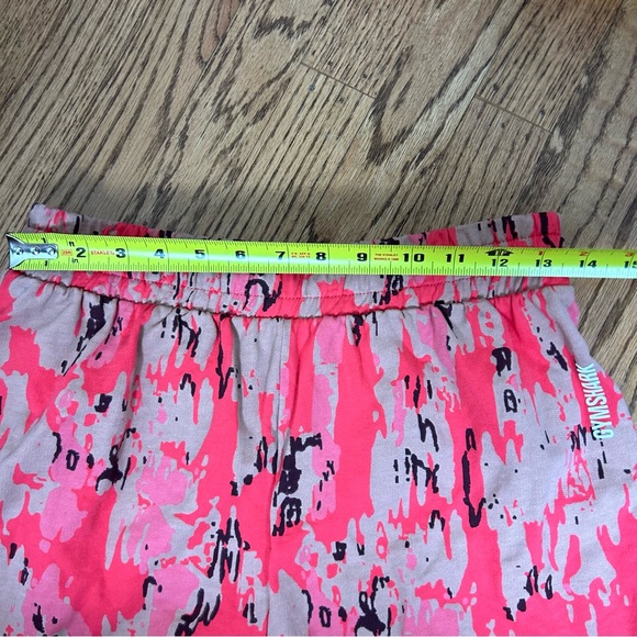 GYMSHARK | Red Pink Camo Jersey Athletic Shorts Size S - Picture 11 of 14